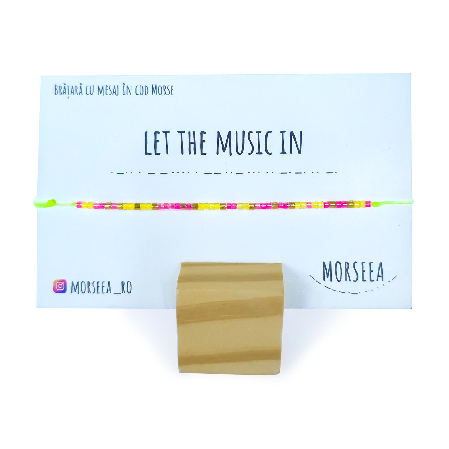 Bratara de picior cu mesajul "Let The Music In"
